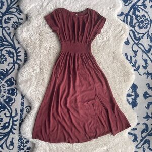 Elegant Burgundy Midi Dress
